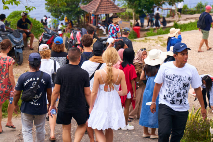 Thailand Tightens Visa Regulations Amid Concerns Over Foreign Crime in Tourism Hotspots