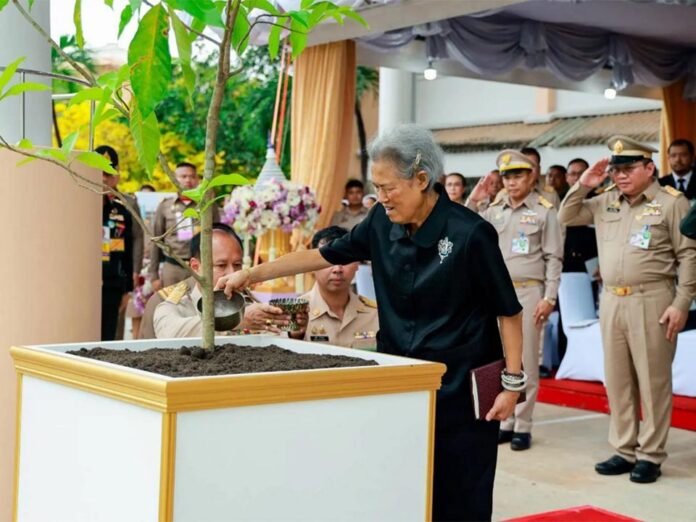 HRH Princess Sirindhorn inaugurates Sri Sirindhorn Building at Phuket school