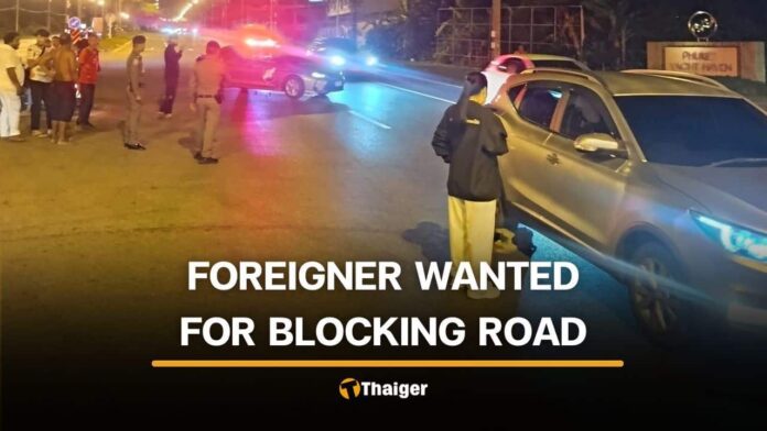 Police Seek Foreign Driver Who Fled After Stopping SUV in Phuket