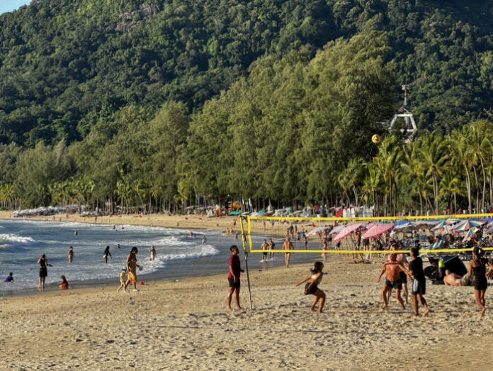 Phuket Tourism Operators Seek More Support for Illegal Hotels