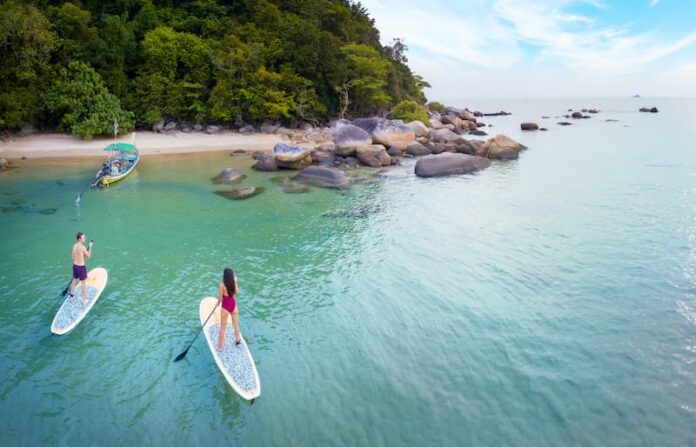Anantara Layan Phuket Resort Offers Family-Friendly Activities