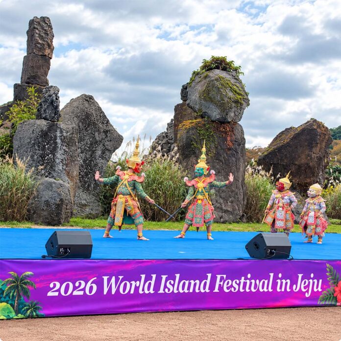 Phuket's Young Performers Present Traditional Khon Dance in South Korea