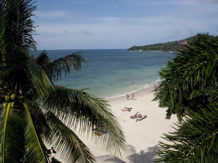 Thailand's Foreign Tourism Policies Spark Local Backlash in Koh Phangan and Phuket